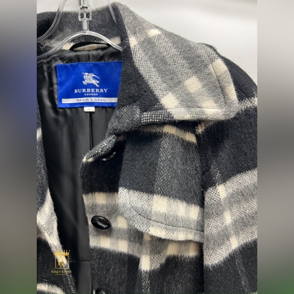Burberry jacket - Picture 10 of 13